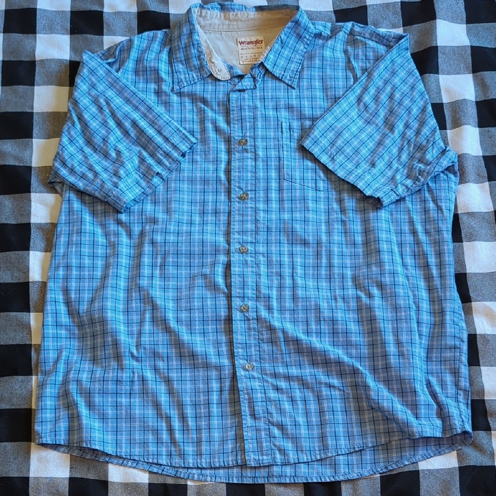 Wrangler Men's Blue Plaid Shirt